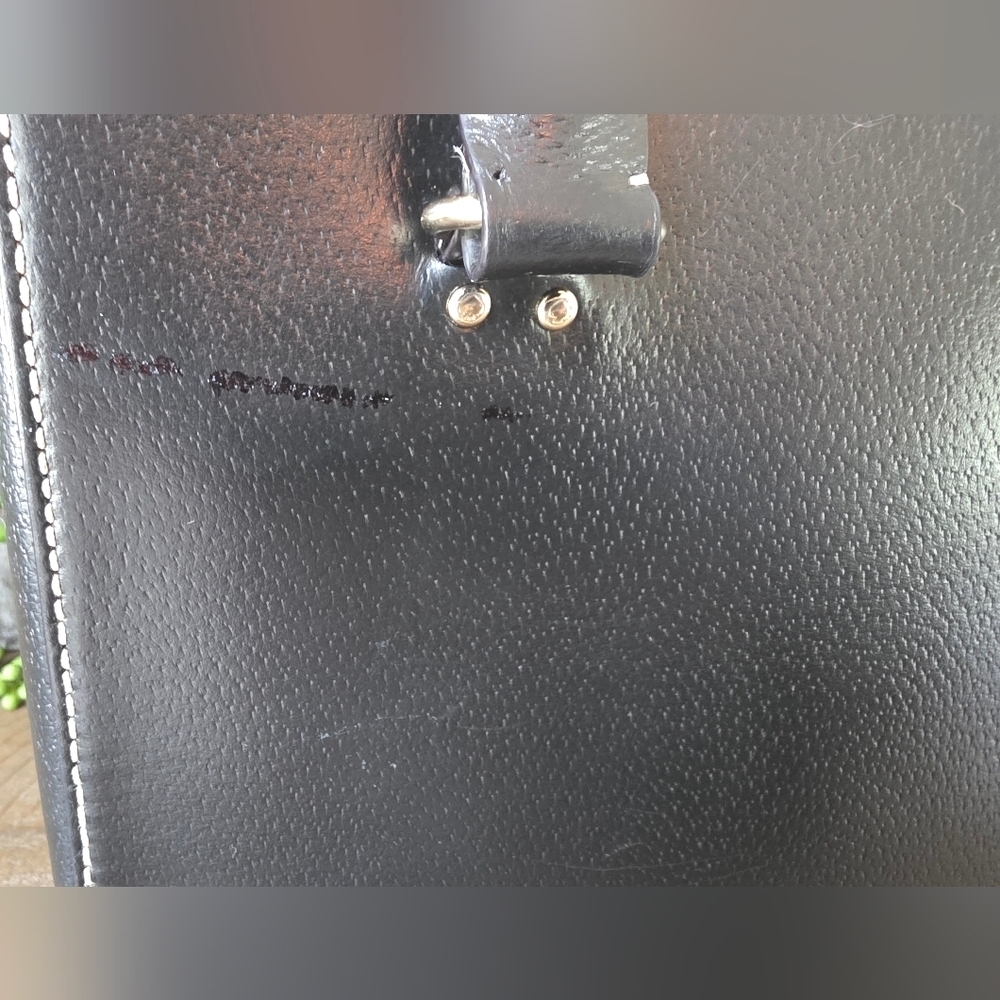 Kate Spade Smooth Black Leather Tote With Small Zip Around Bi Fold Wallet - Picture 7 of 16